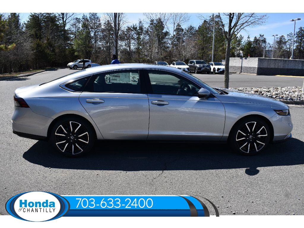 New 2026 Honda Accord Hybrid Touring image 8