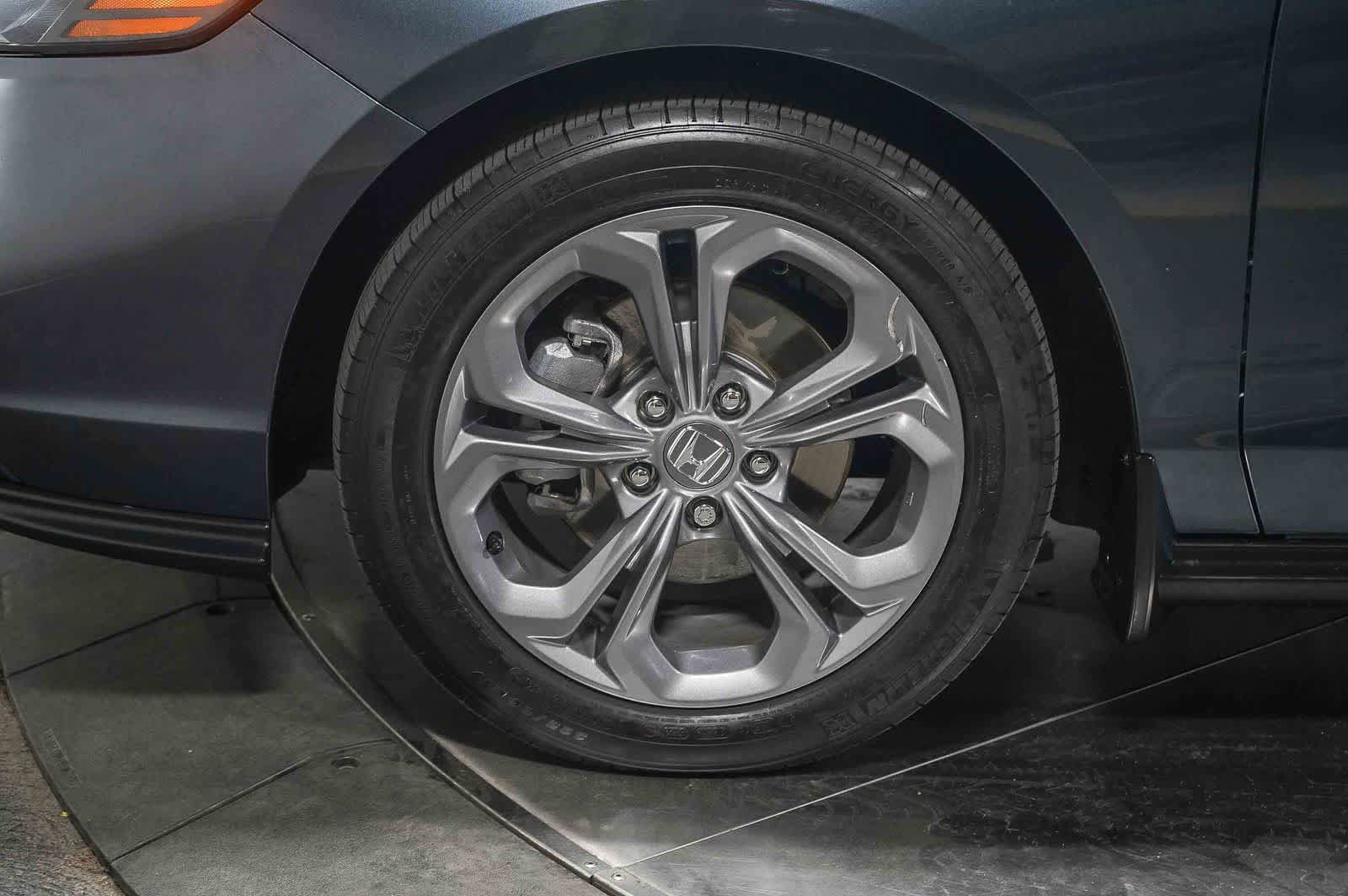 Used 2024 Honda Accord EX image 9