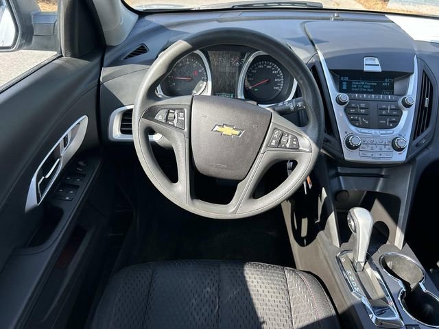 Used 2015 Chevrolet Equinox LS FWD image 13
