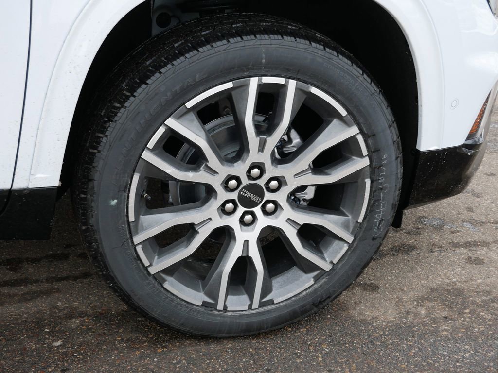 New 2026 GMC Acadia Denali Ultimate w/ LPO, Floor Liner Package image 5