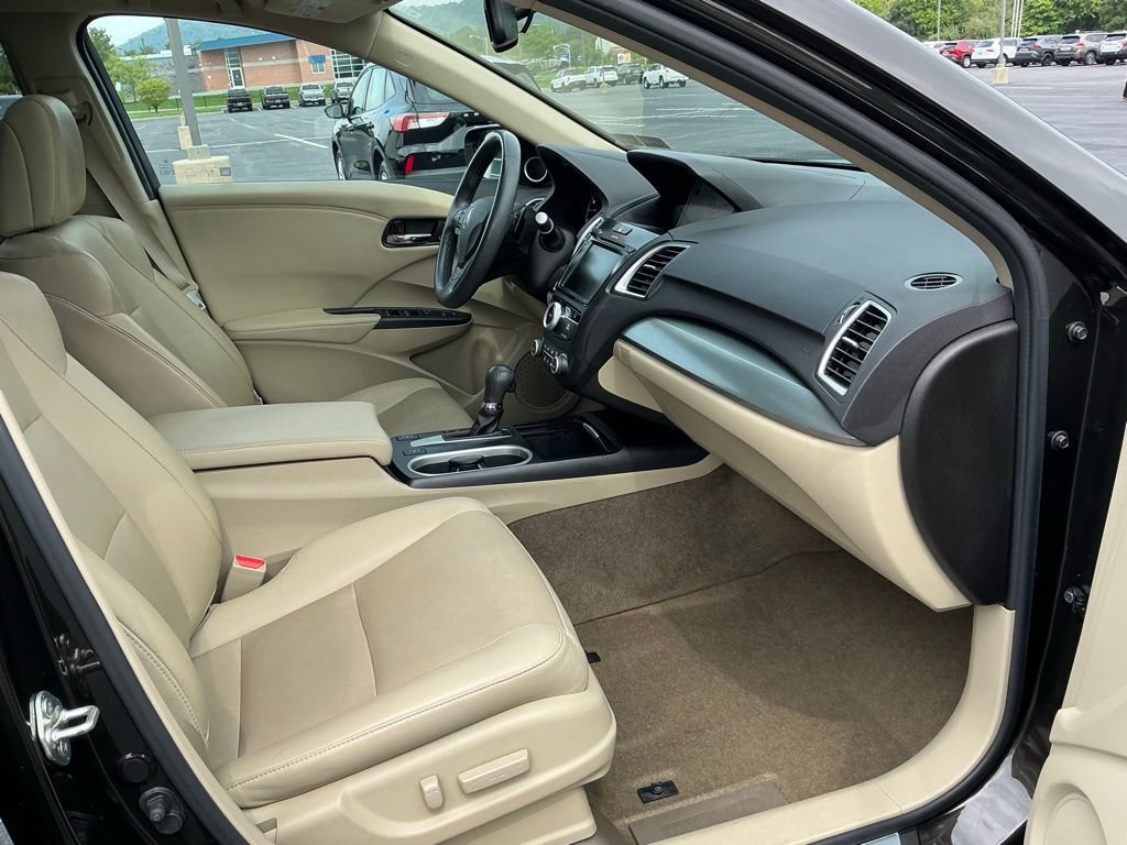 Used 2018 Acura RDX w/ Technology Package AWD/4WD image 31