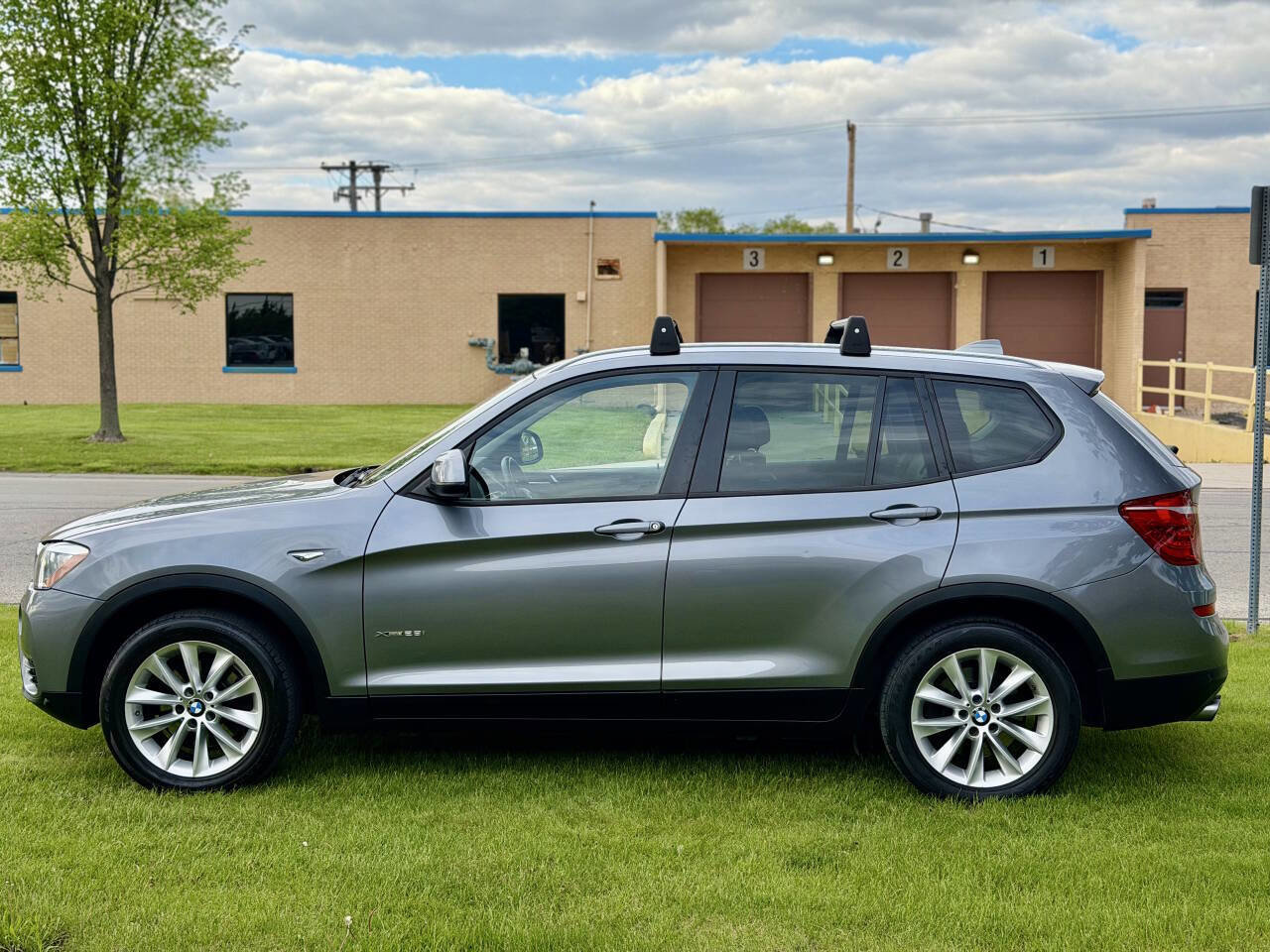 Used 2015 BMW X3 xDrive28i AWD/4WD image 6