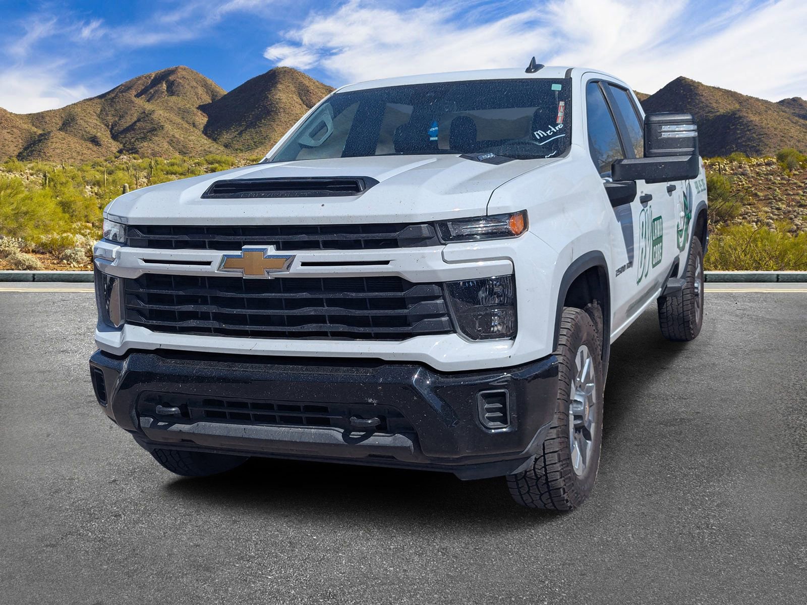 Used 2024 Chevrolet Silverado 2500 Custom w/ Custom Value Package image 2