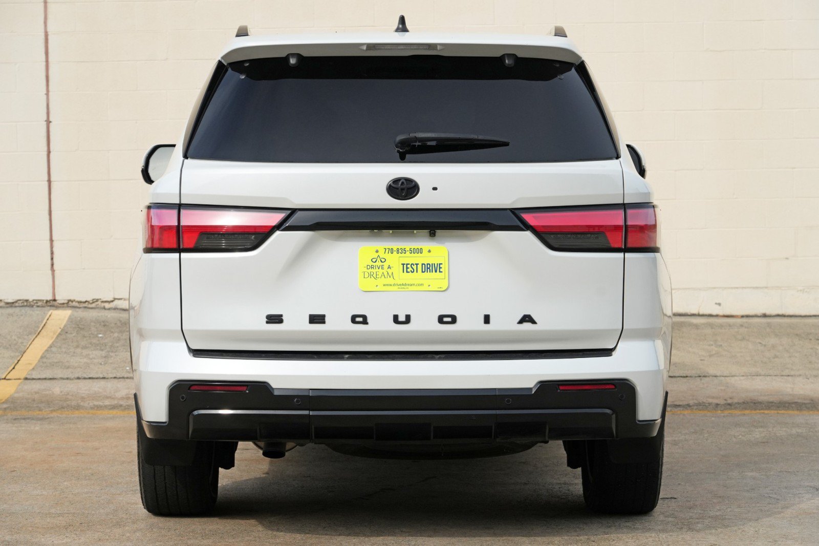 Used 2024 Toyota Sequoia Platinum AWD/4WD image 56