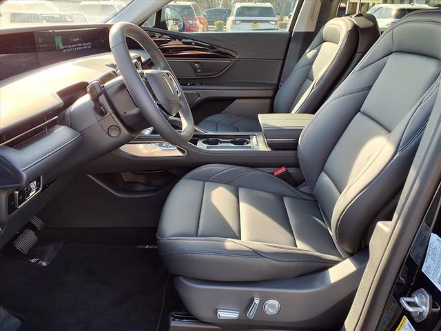 New 2026 Lincoln Nautilus Premier image 7