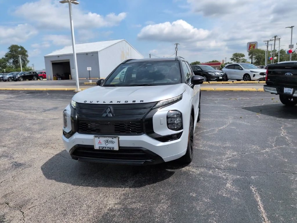 New 2026 Mitsubishi Outlander SEL Black Edition AWD/4WD image 13