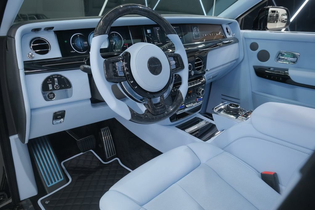 Used 2026 Rolls-Royce Phantom Sedan RWD image 66