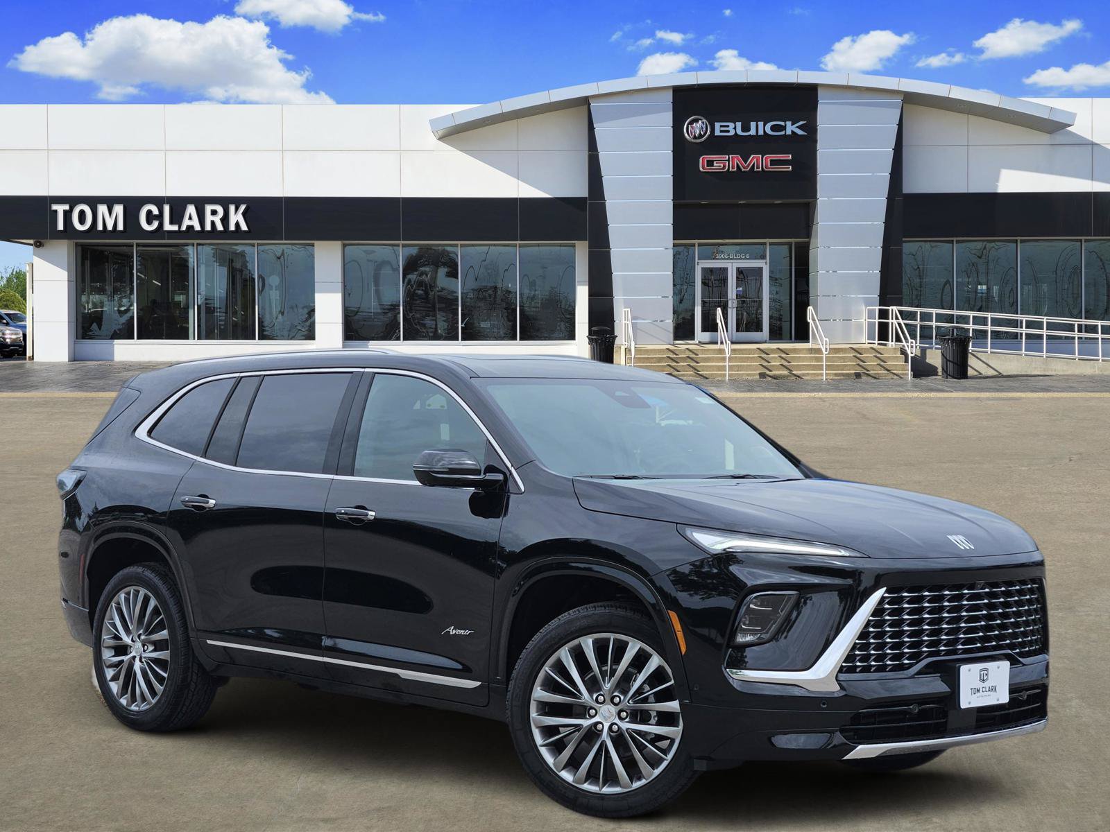 New 2026 Buick Enclave Avenir w/ Super Cruise Package FWD image 1