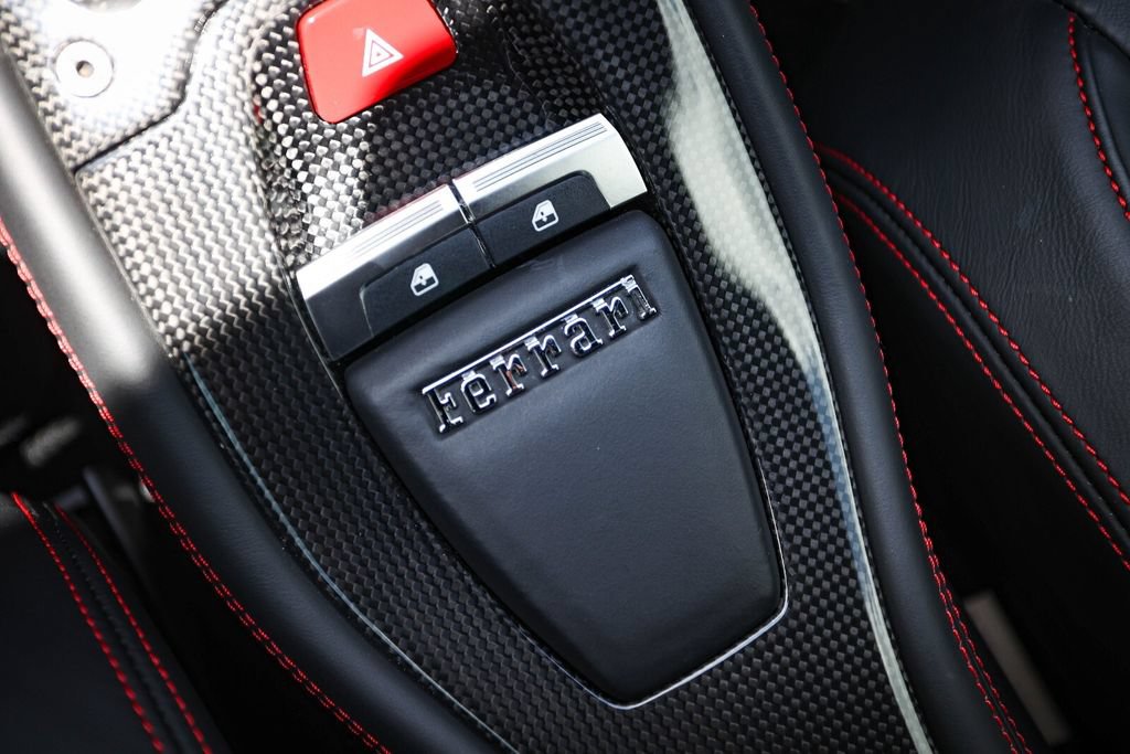 Certified 2011 Ferrari 458 Italia Coupe RWD image 36