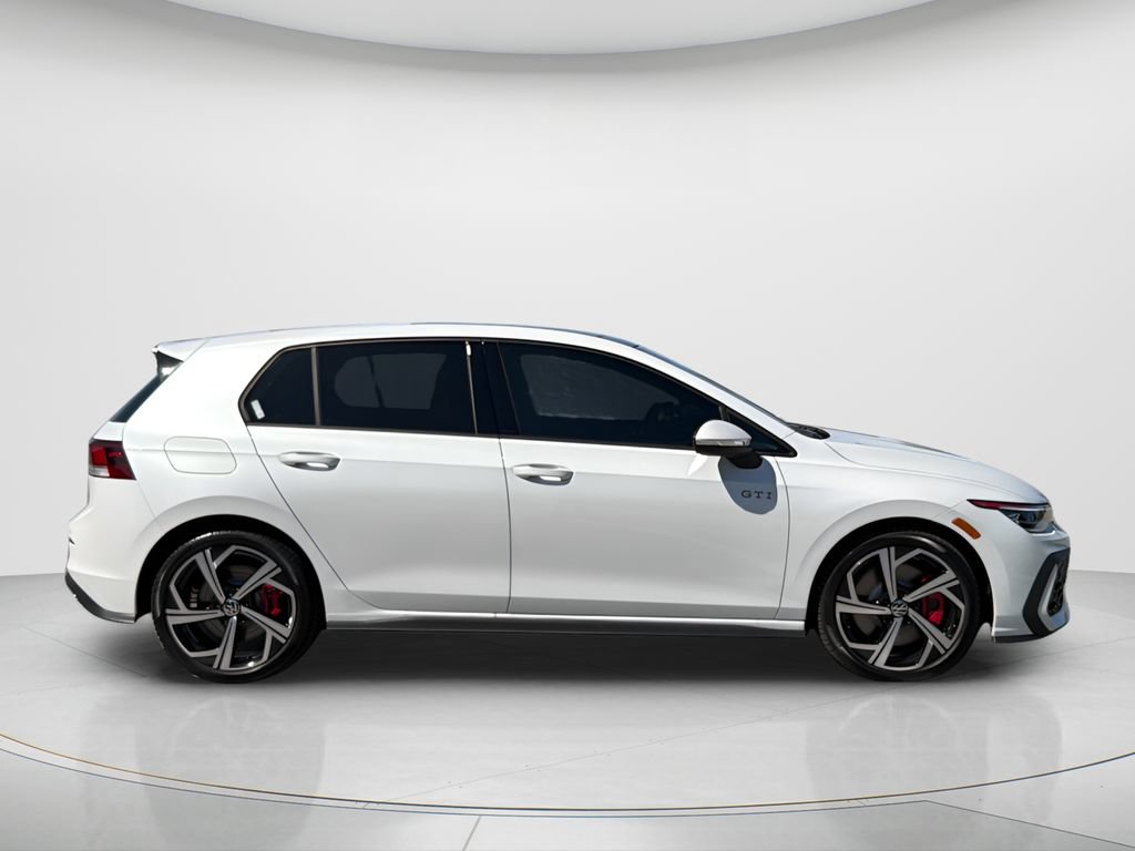 New 2026 Volkswagen GTI SE FWD image 4