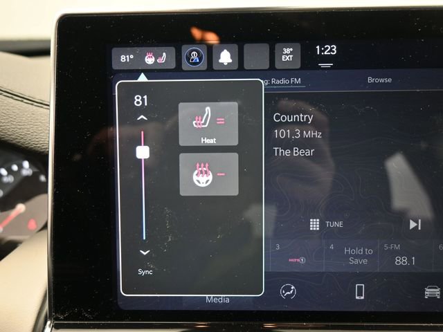 Used 2022 Jeep Compass Limited image 16