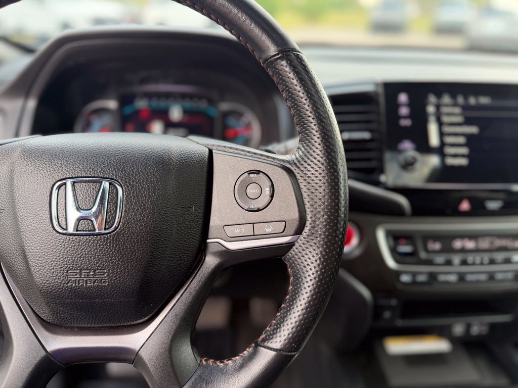 Used 2022 Honda Pilot TrailSport image 28