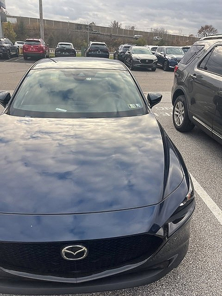 Used 2022 MAZDA MAZDA3 s image 10