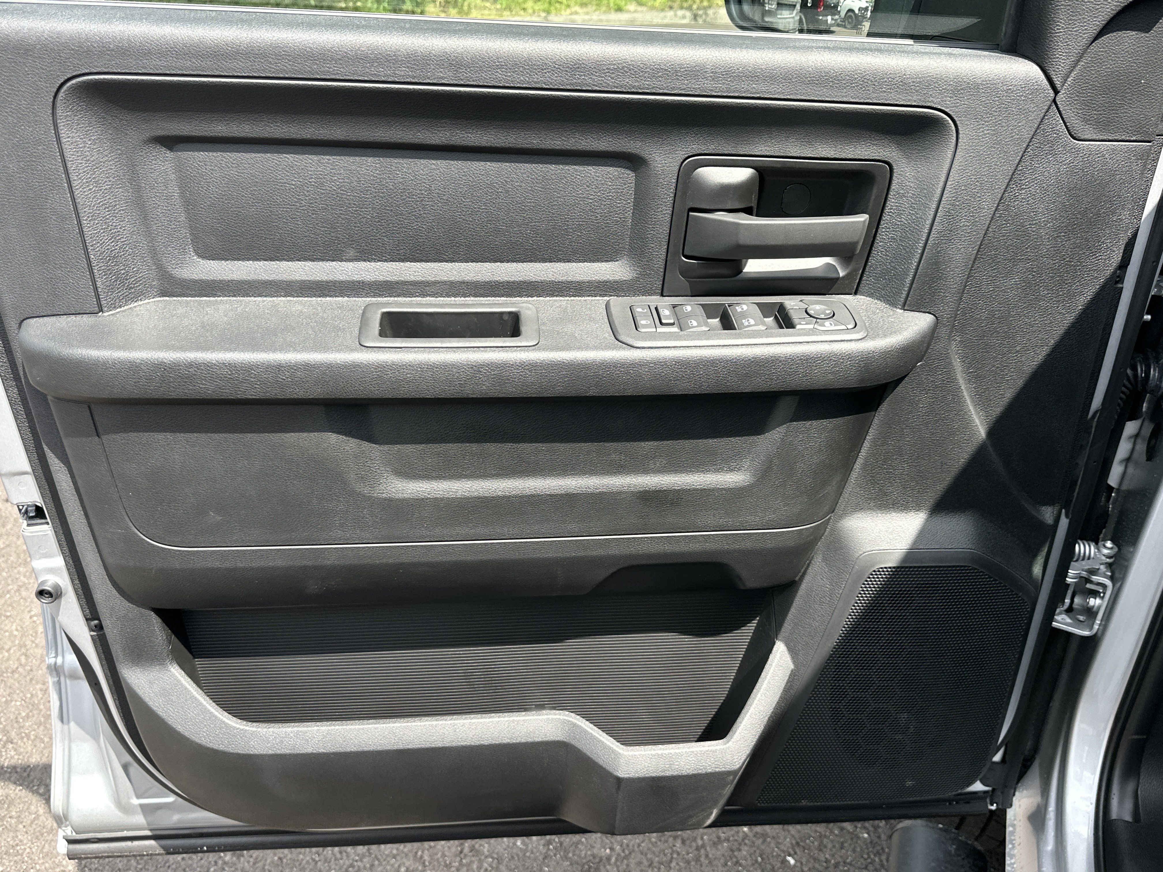 New 2026 RAM 3500 Tradesman AWD/4WD image 30