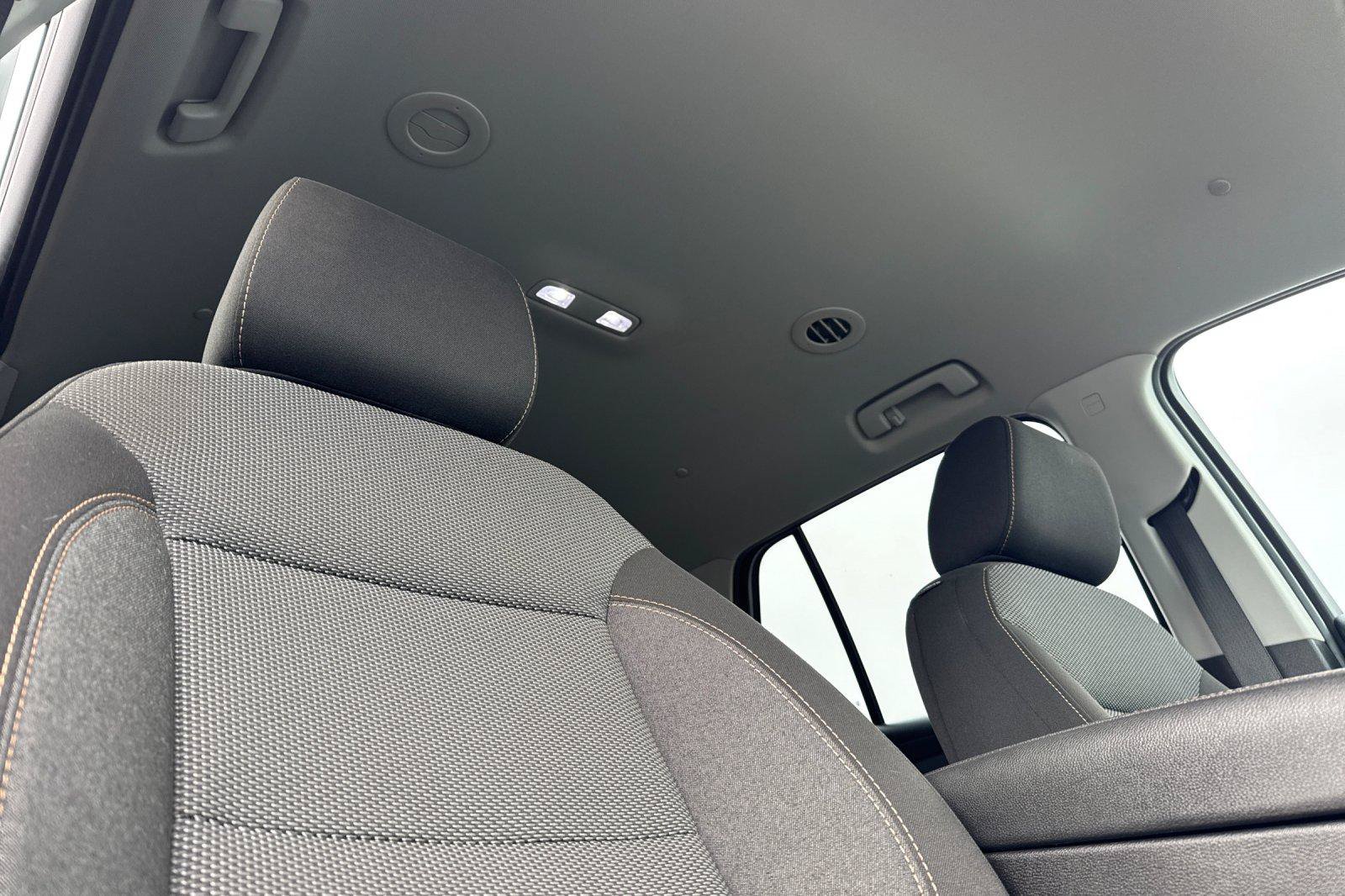 Used 2019 Chevrolet Traverse LT FWD image 21