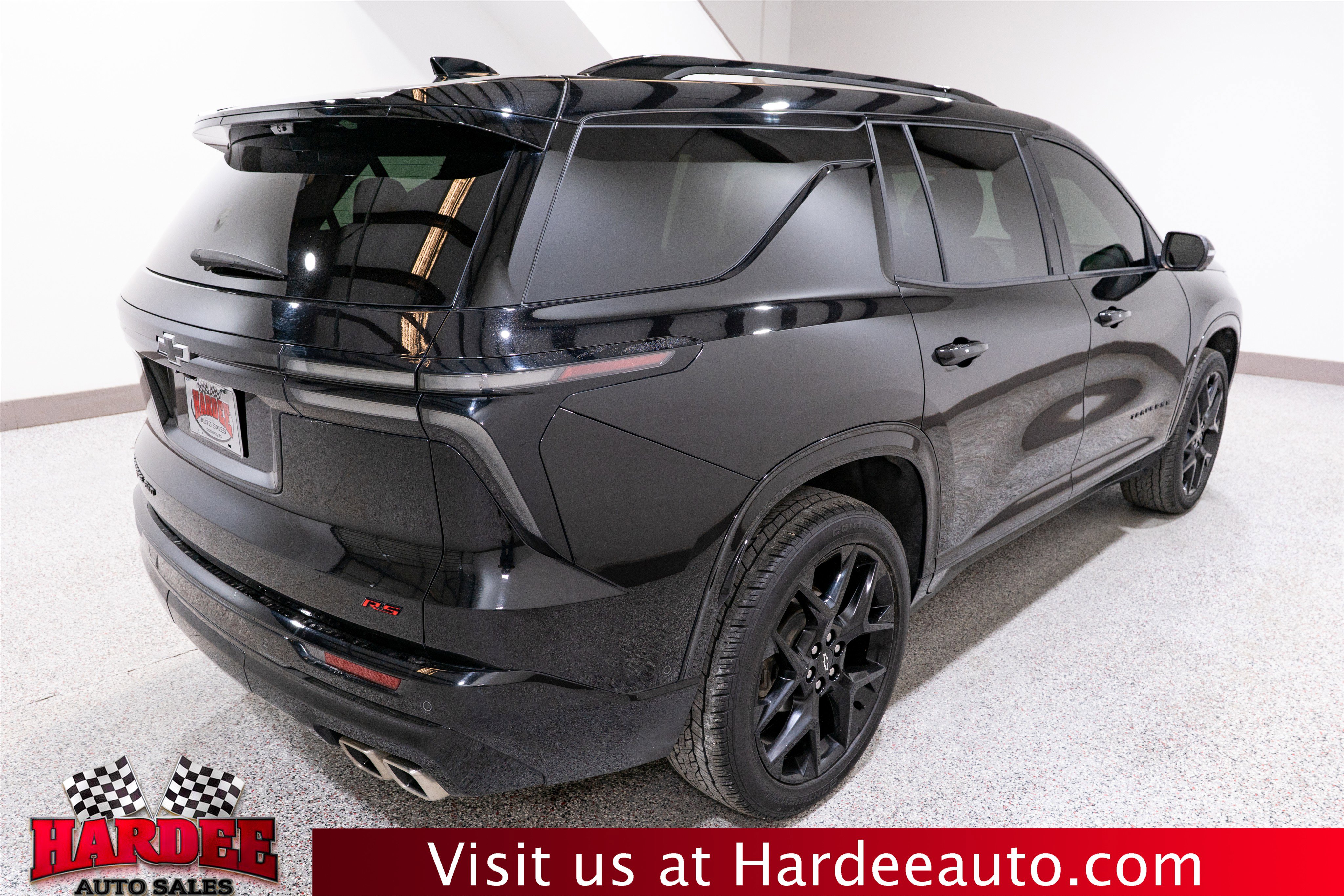 Used 2024 Chevrolet Traverse RS image 5