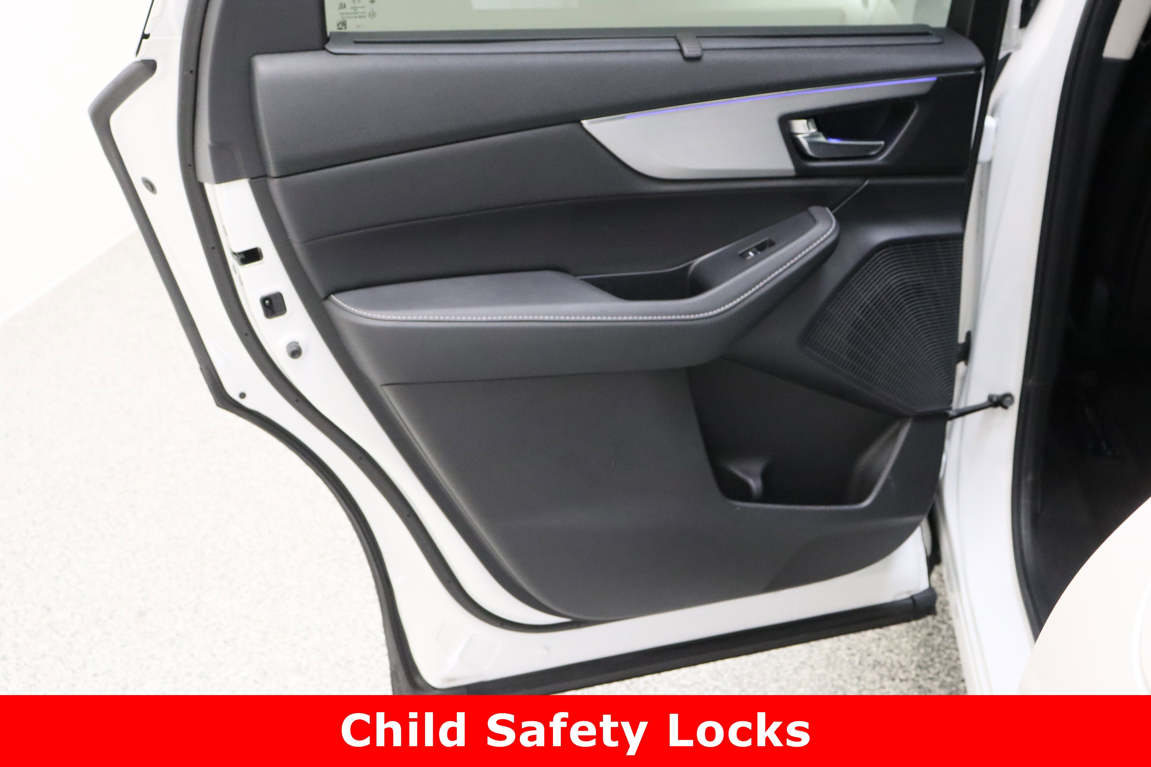 Used 2023 Acura MDX SH-AWD w/ Technology Package image 30