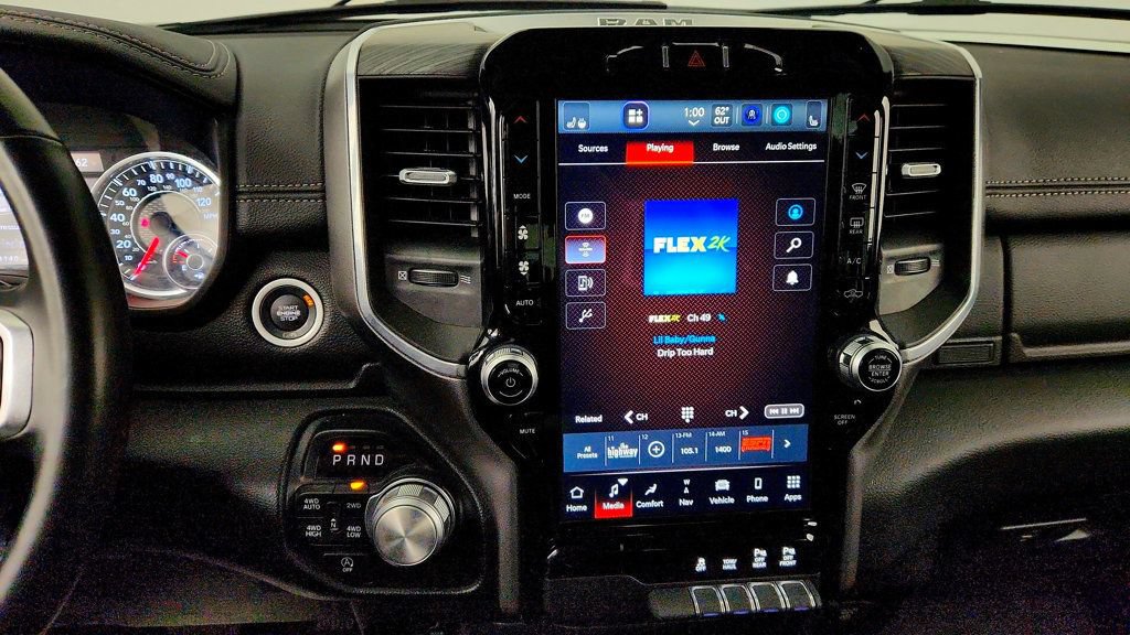 Used 2023 RAM 1500 Laramie AWD/4WD image 17
