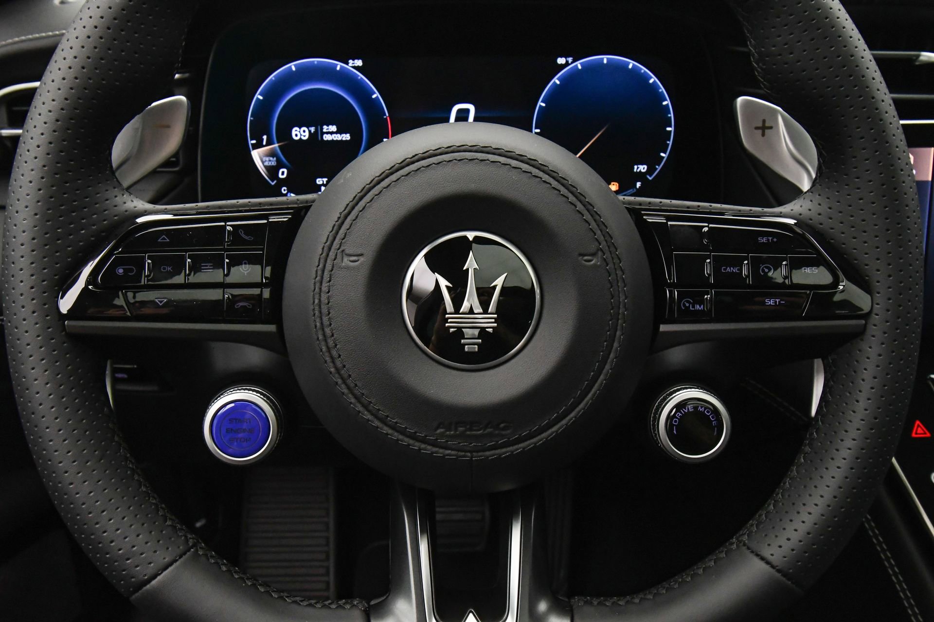 New 2025 Maserati Grecale GT AWD/4WD image 31