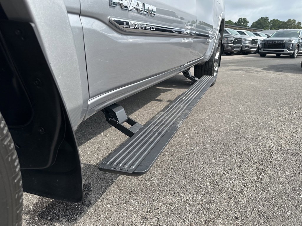 Used 2019 RAM 1500 Limited image 20