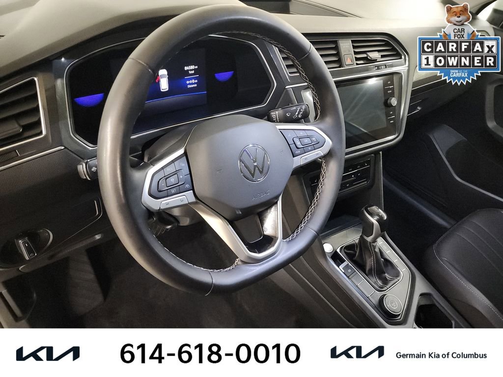 Used 2023 Volkswagen Tiguan SE image 18