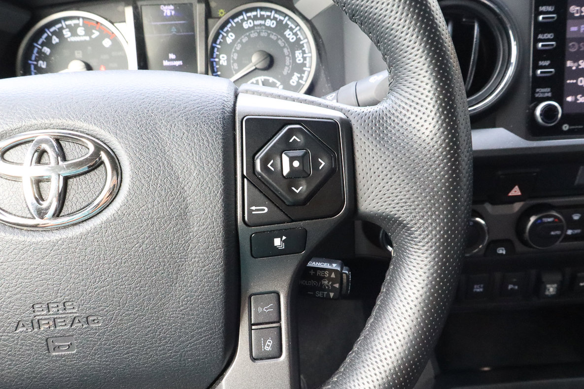 Used 2023 Toyota Tacoma TRD Off-Road image 30