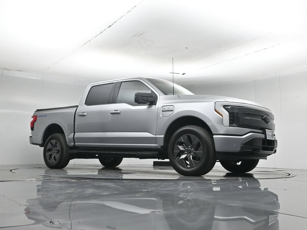 Used 2022 Ford F150 Lightning XLT w/ Equipment Group 312A High AWD/4WD image 4