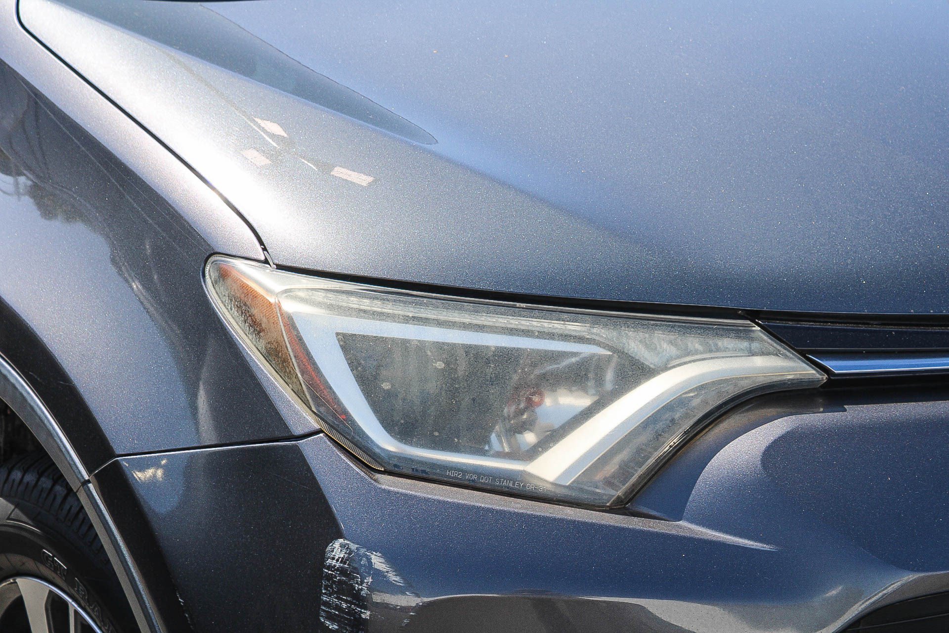 Used 2016 Toyota RAV4 XLE FWD image 5