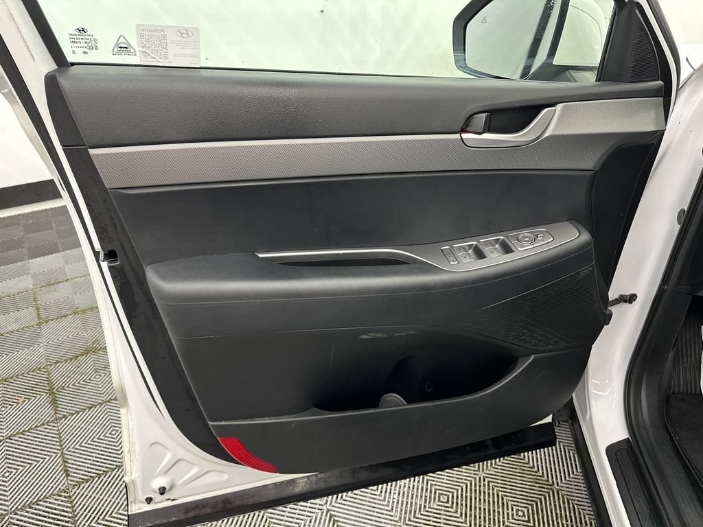 Used 2025 Hyundai Palisade SE FWD image 10