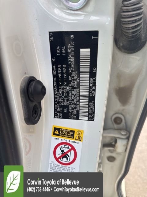 Used 2017 Toyota Highlander Limited w/ Protection Package #3 image 8