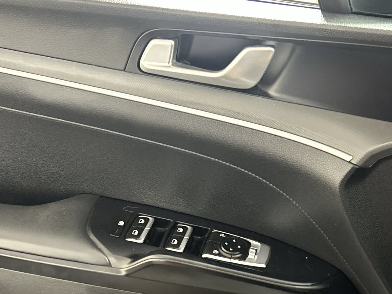 Used 2022 Kia K5 LXS FWD image 19