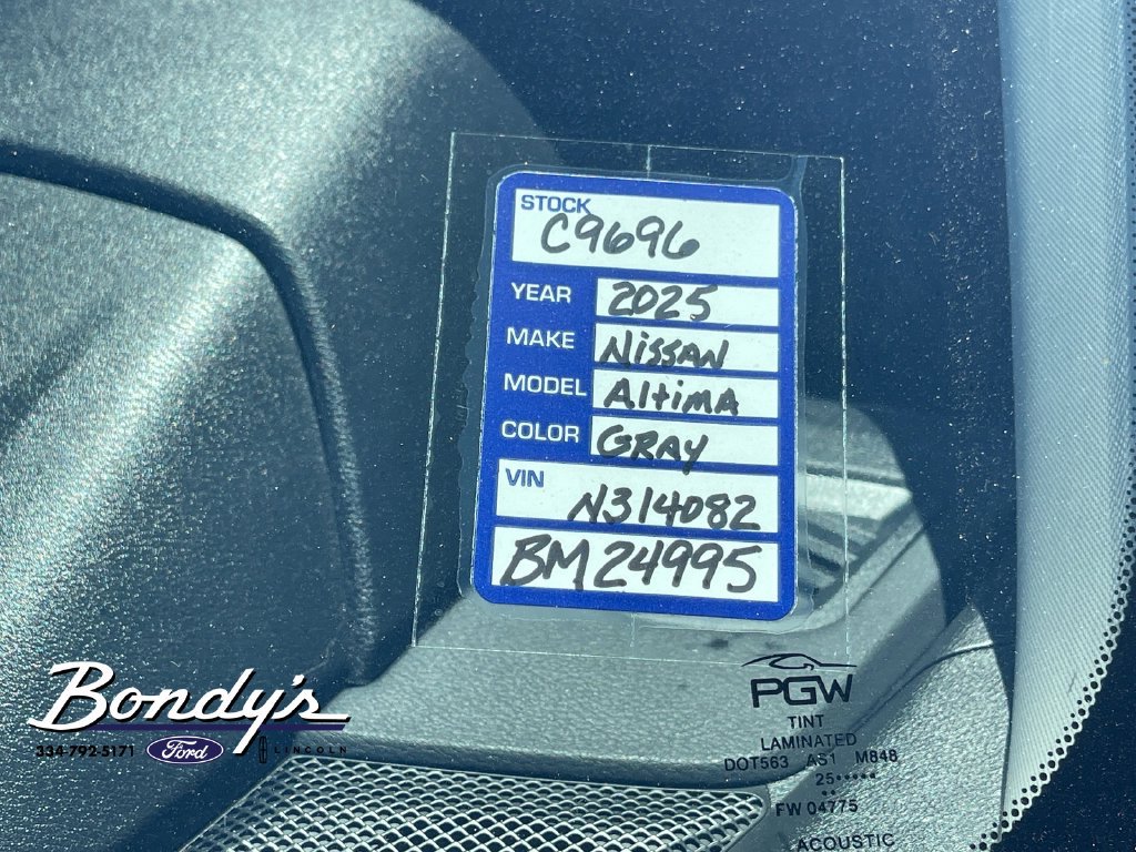 Used 2025 Nissan Altima 2.5 SV FWD image 22