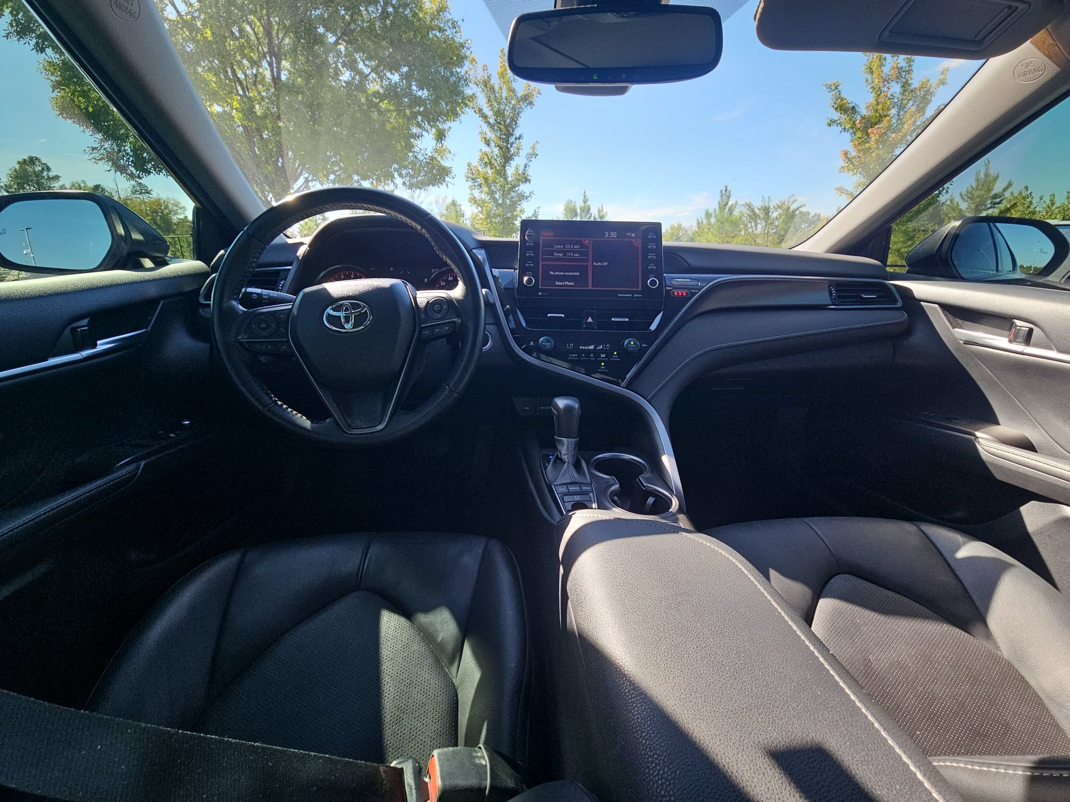 Used 2023 Toyota Camry XSE FWD image 10