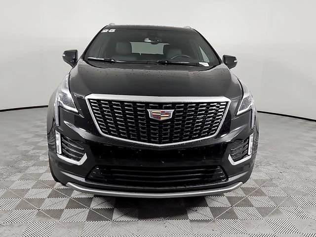 Used 2025 Cadillac XT5 Premium Luxury FWD image 2