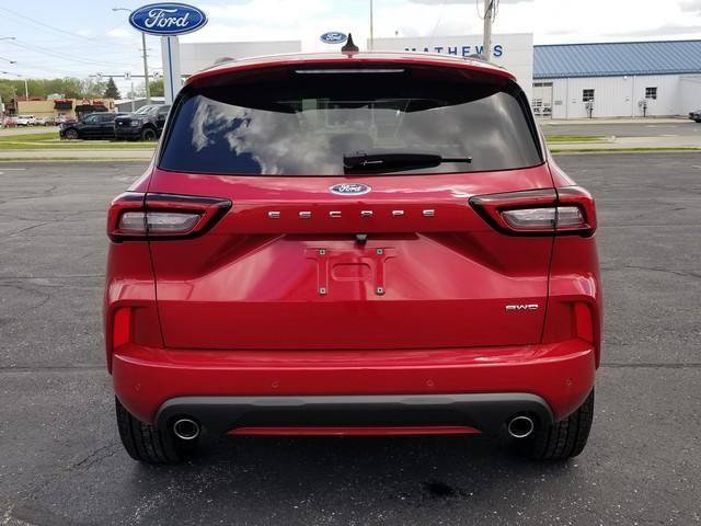 Used 2023 Ford Escape ST-Line Elite AWD/4WD image 7