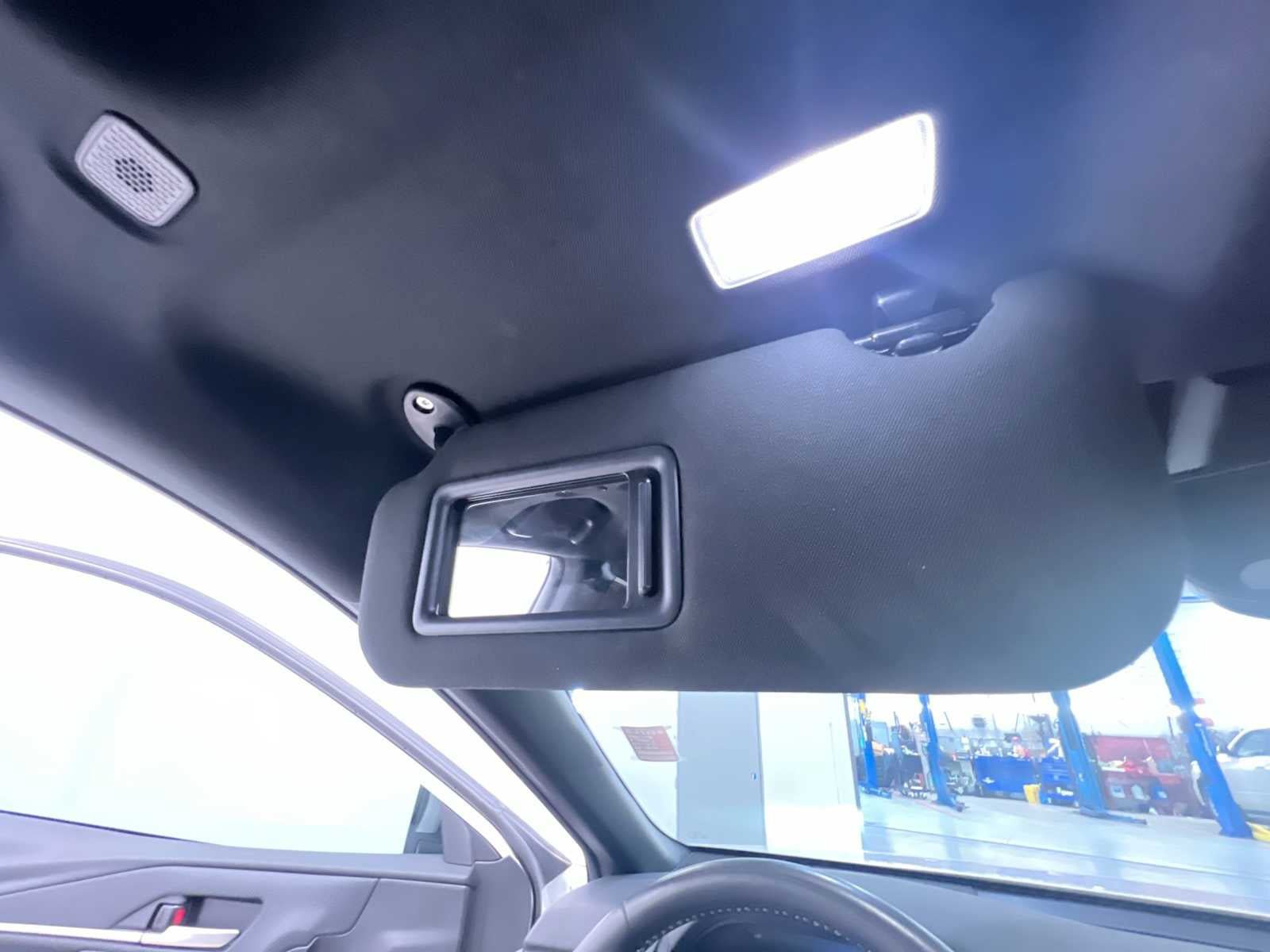 Used 2025 Toyota Camry SE w/ Convenience Package FWD image 32