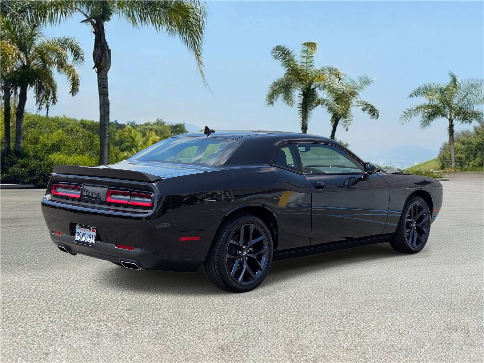 Certified 2023 Dodge Challenger SXT w/ Blacktop Package RWD image 4