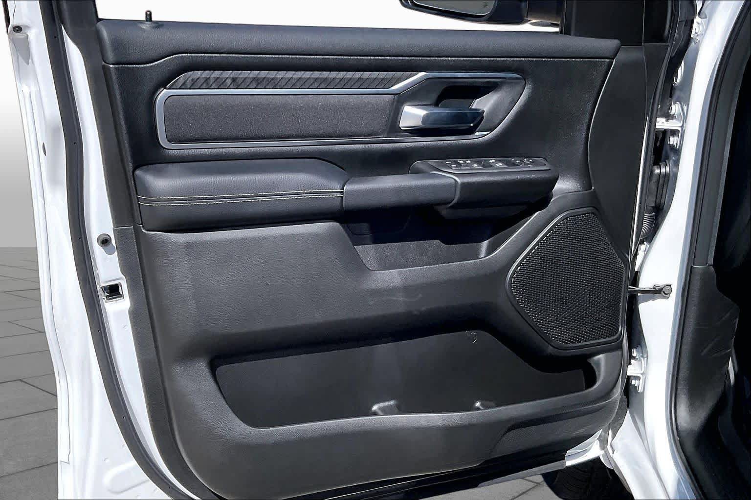 New 2027 RAM 1500 4x4 Crew Cab image 10