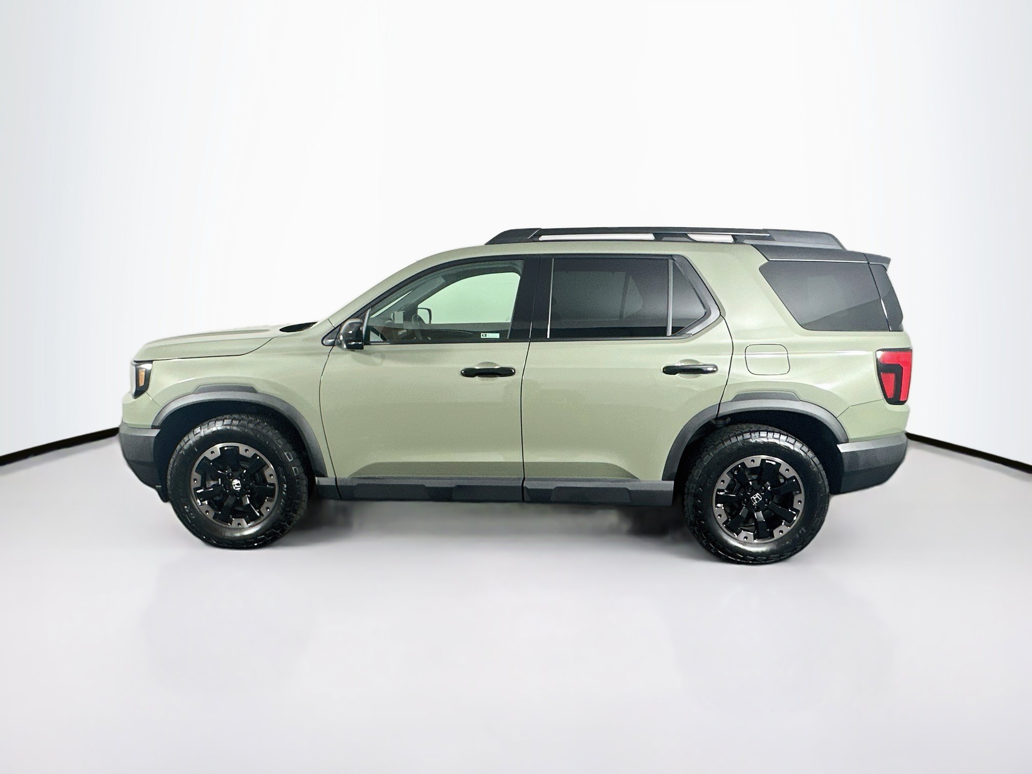 Used 2026 Honda Passport TrailSport Elite image 4
