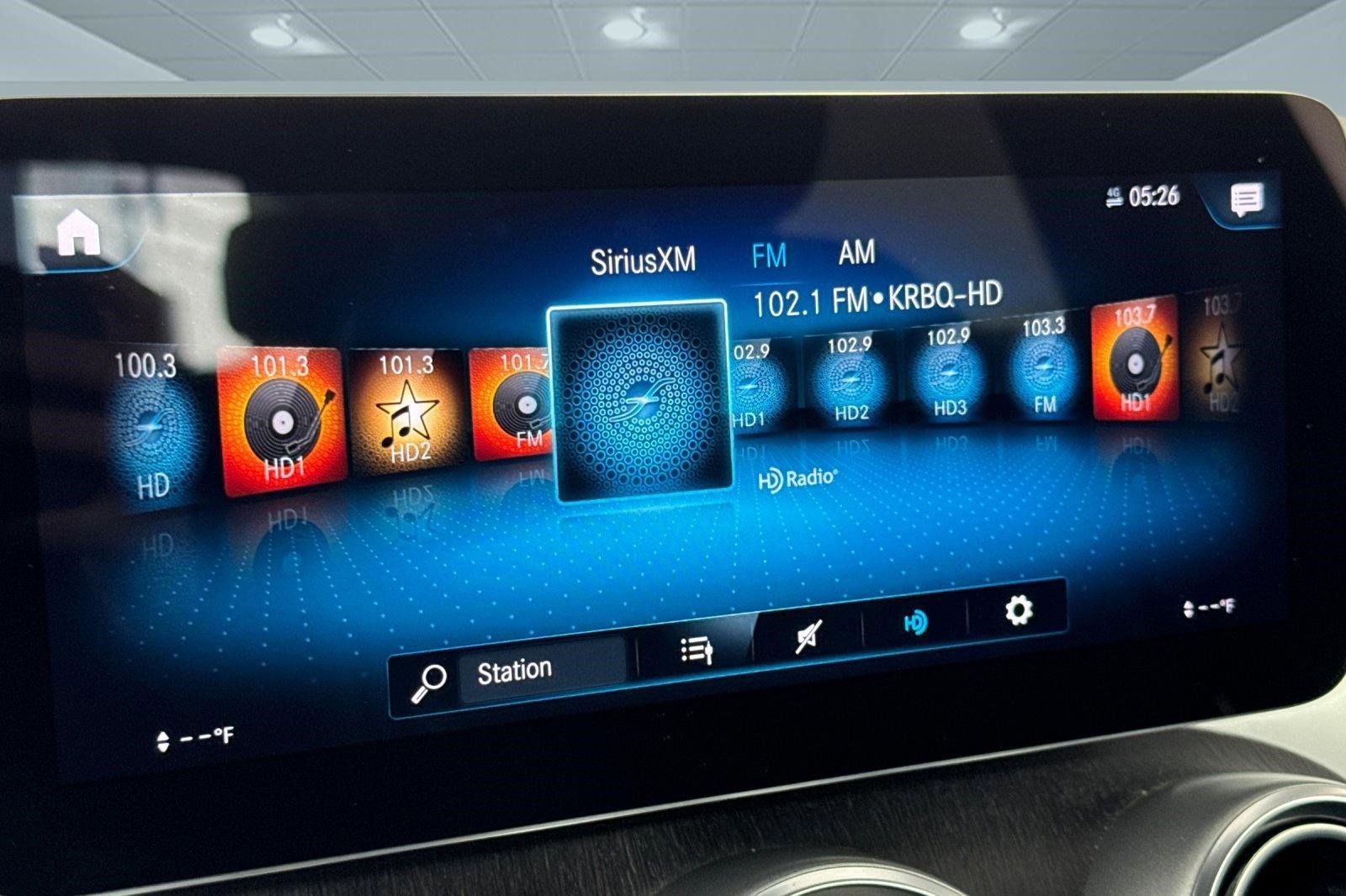 Used 2022 Mercedes-Benz GLC 300 image 21
