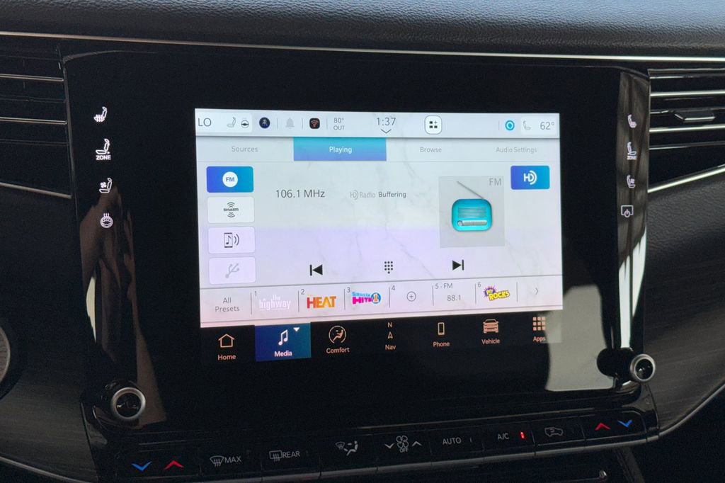 Used 2024 Jeep Wagoneer Series II w/ Flexible Seating Group image 30