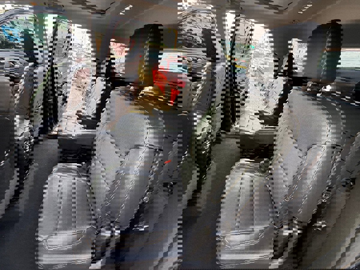 Used 2019 Chevrolet Traverse Premier w/ Redline Edition image 25