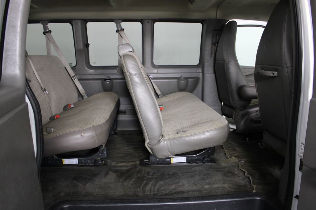 Used 2016 Chevrolet Express 3500 LT w/ LT Preferred Equipment Group image 21