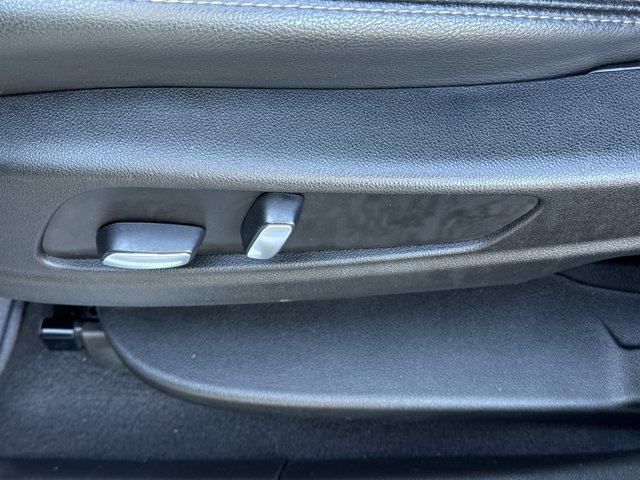 Used 2021 Cadillac XT5 Luxury image 15