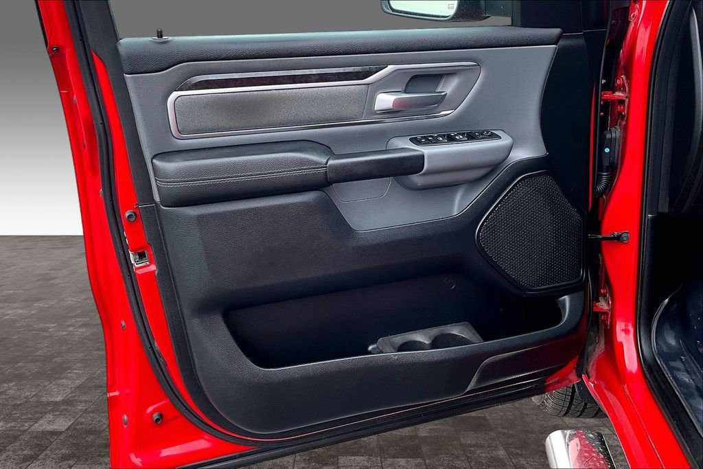 Used 2019 RAM 1500 Big Horn AWD/4WD image 11