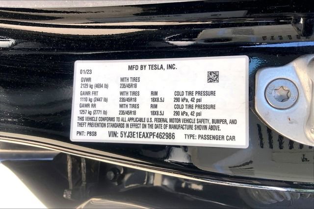 Used 2023 Tesla Model 3 Standard Range RWD image 4