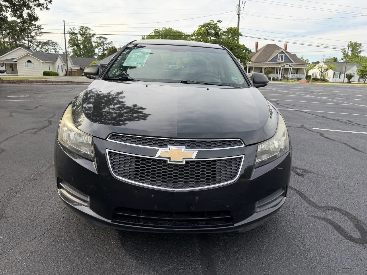 Used 2012 Chevrolet Cruze LS w/ Connectivity Package FWD image 2