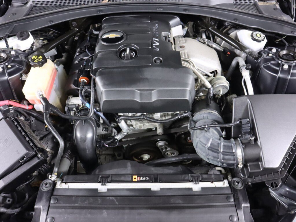 Used 2016 Chevrolet Camaro LT w/ Technology Package image 35