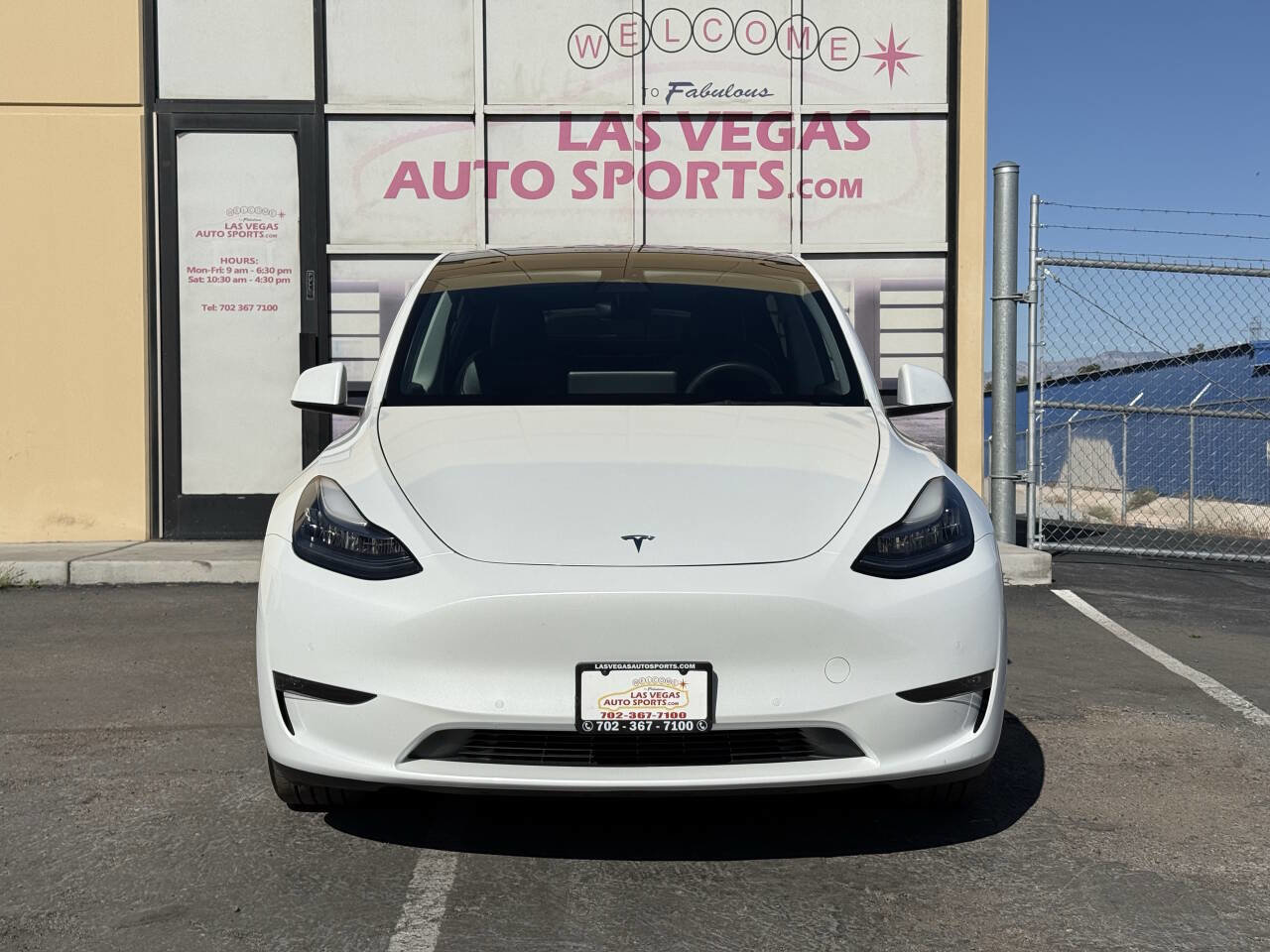 Used 2021 Tesla Model Y Long Range AWD/4WD image 3