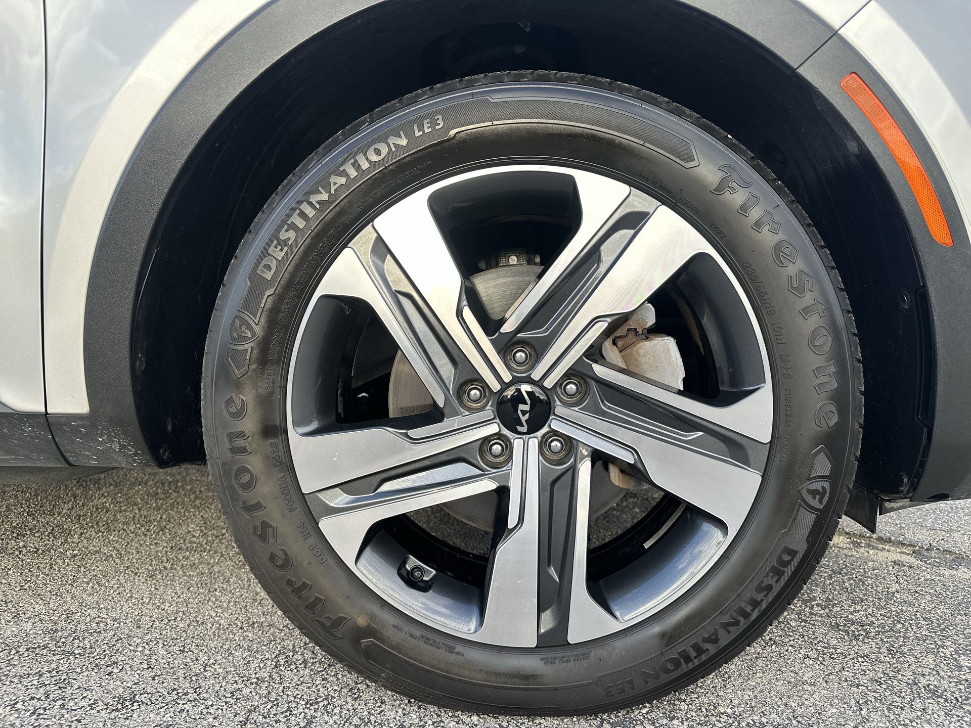 Certified 2022 Kia Sorento SX image 18